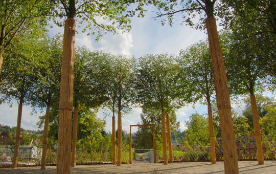 Himmel über dem Kirchenpavillon